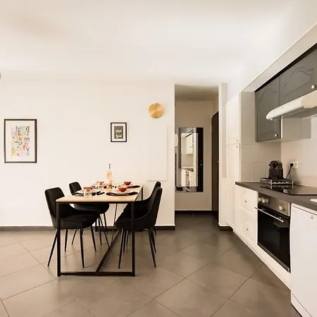 Appartamento Air Conditioned Apartment, 3 Min Walk To The Beaches, Garage Antibes